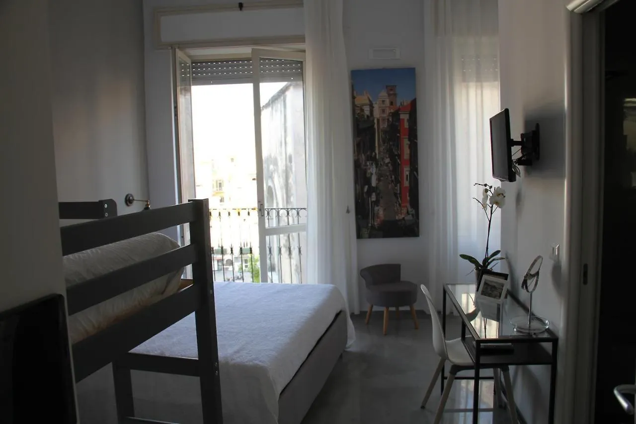 Casa Franzese Bed & Breakfast Naples Italy